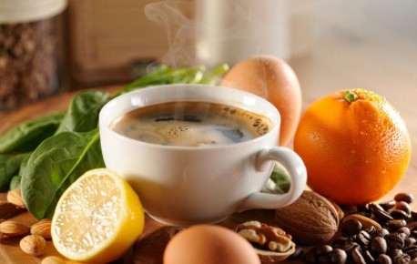 Кофе и витамины: как любимый напиток может помешать вашему здоровью