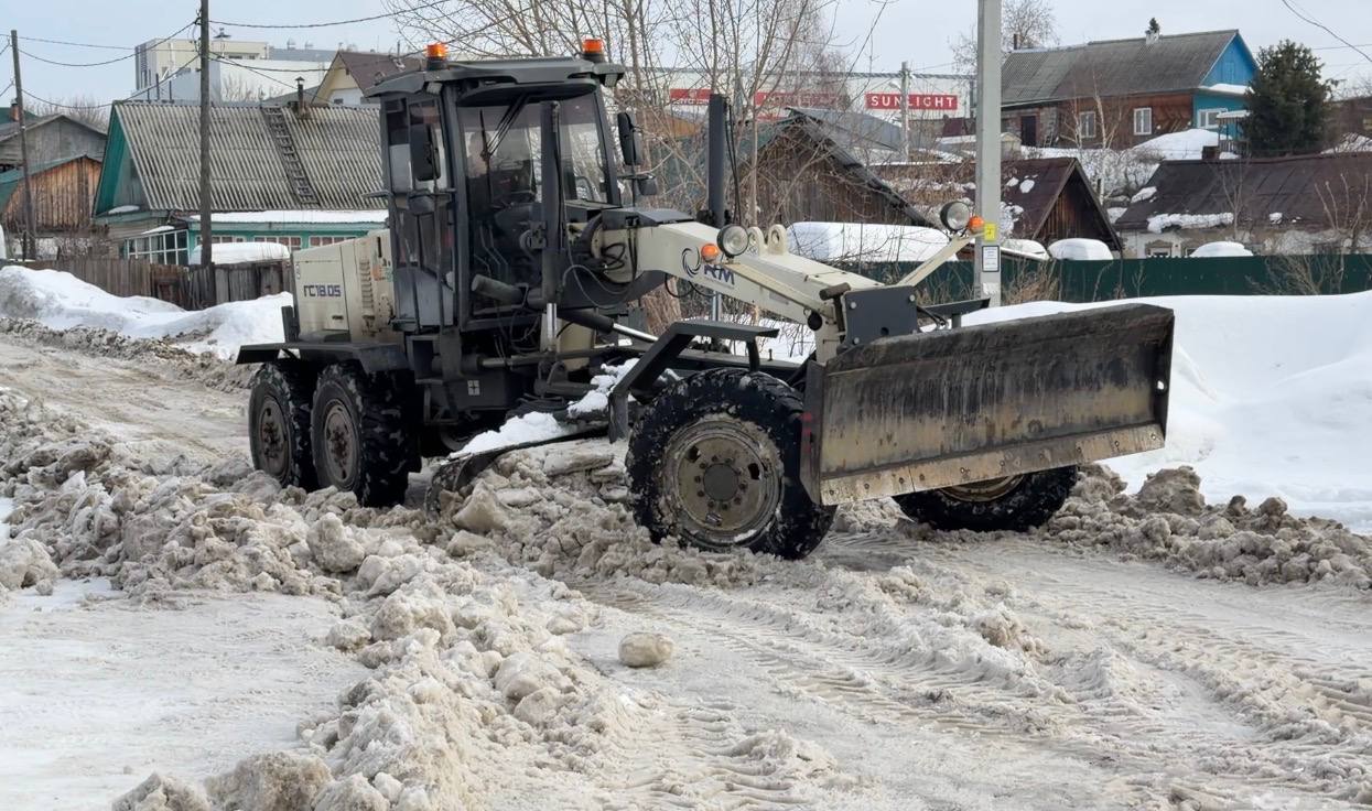 Дмитрий Махиня: На календаре весна, и, хотя по ночам еще держатся минусовые температуры, днем уже заметно теплеет Дмитрий Махиня: На календаре весна, и, хотя по ночам еще держатся минусовые температуры, днем уже заметно теплеет