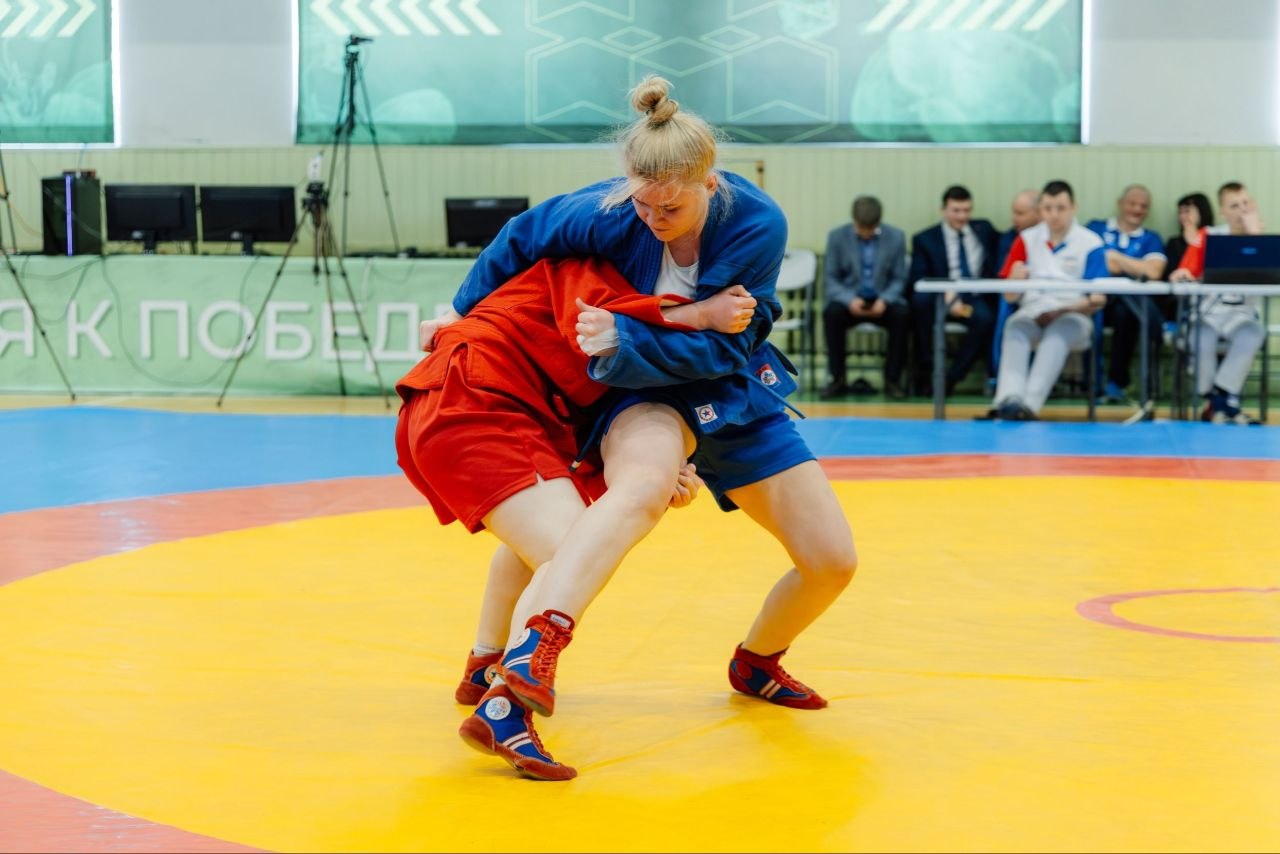 Томские самбисты — победители и призёры студенческого чемпионата Сибири Томские самбисты — победители и призёры студенческого чемпионата Сибири