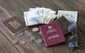 Пенсионеры на грани потери льгот: когда обращаться в соцфонд