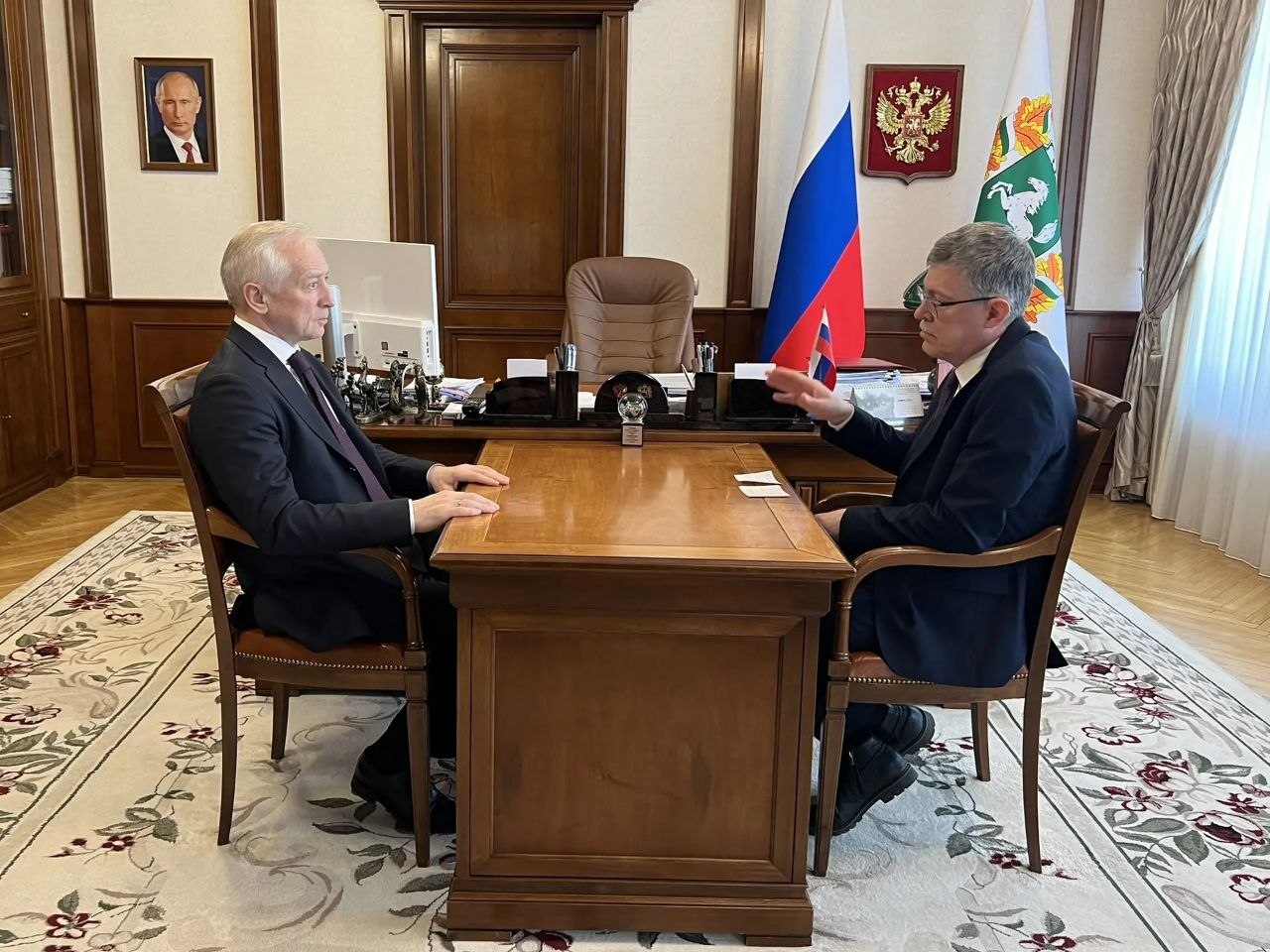 Владимир Мазур: Провели рабочую встречу с председателем Общественной палаты Томской области Андреем Николаевичем Макаренко, обсудили развитие гражданского общества