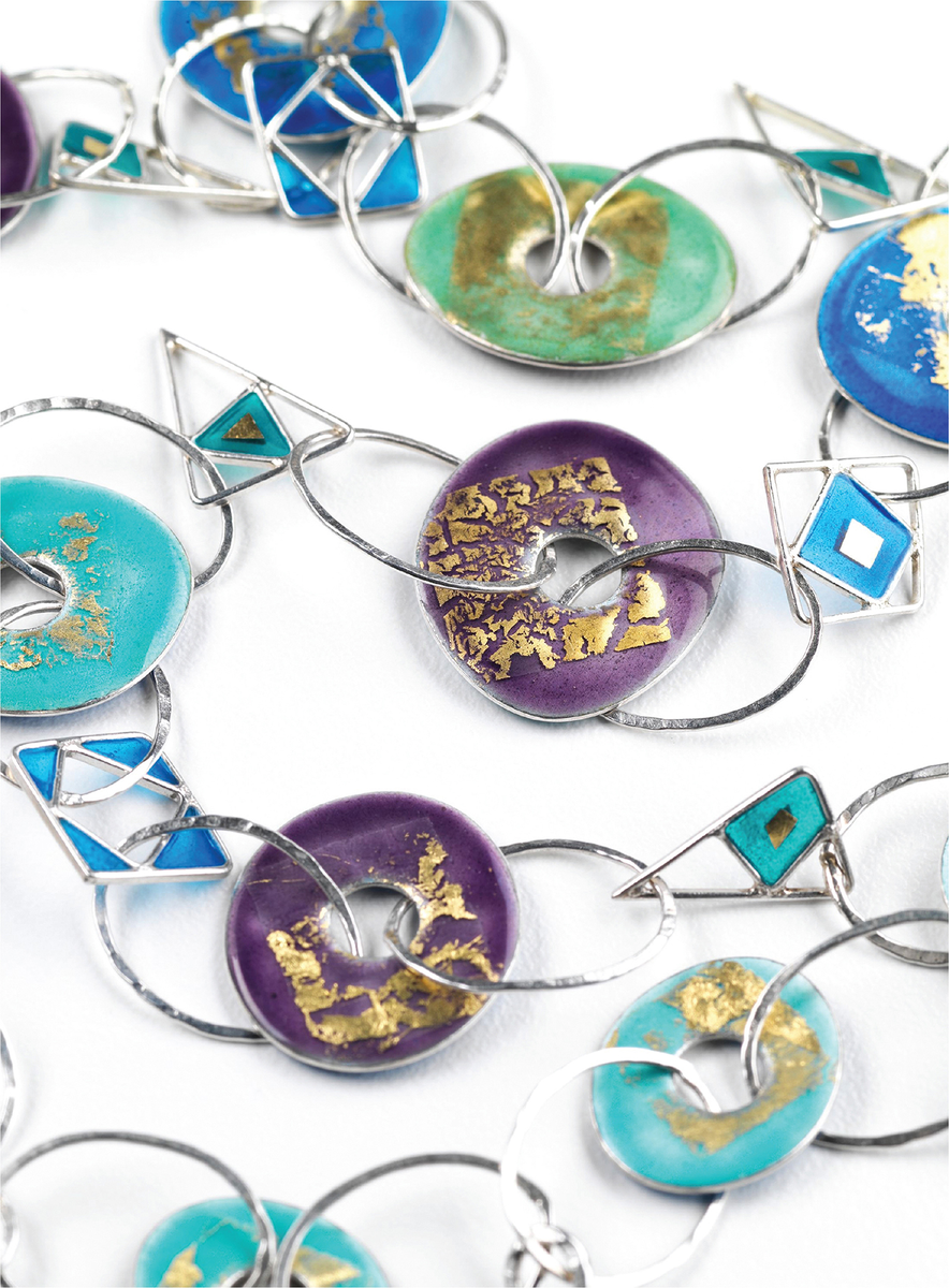 Погружение в искусство эмали: как создать уникальные металлические поверхности