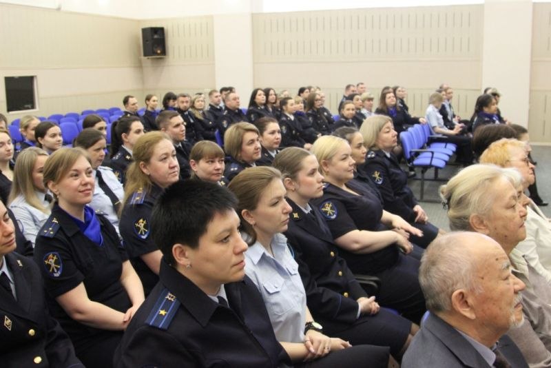 6 апреля свой профессиональный праздник отмечают сотрудники органов предварительного следствия в системе МВД России 6 апреля свой профессиональный праздник отмечают сотрудники органов предварительного следствия в системе МВД России