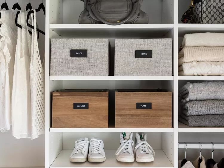 Свежий старт: как привести в порядок шкаф перед Новым годом