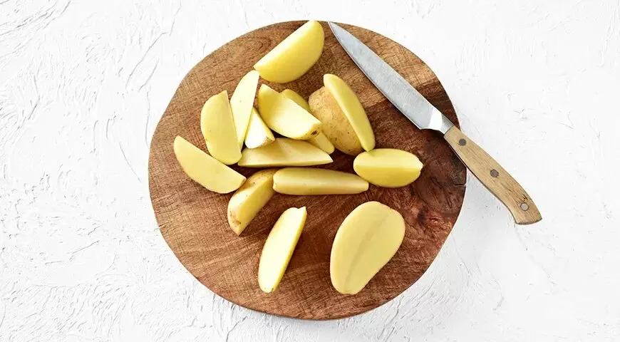 Идеальная картошка по-деревенски: шаг за шагом к золотистой корочке