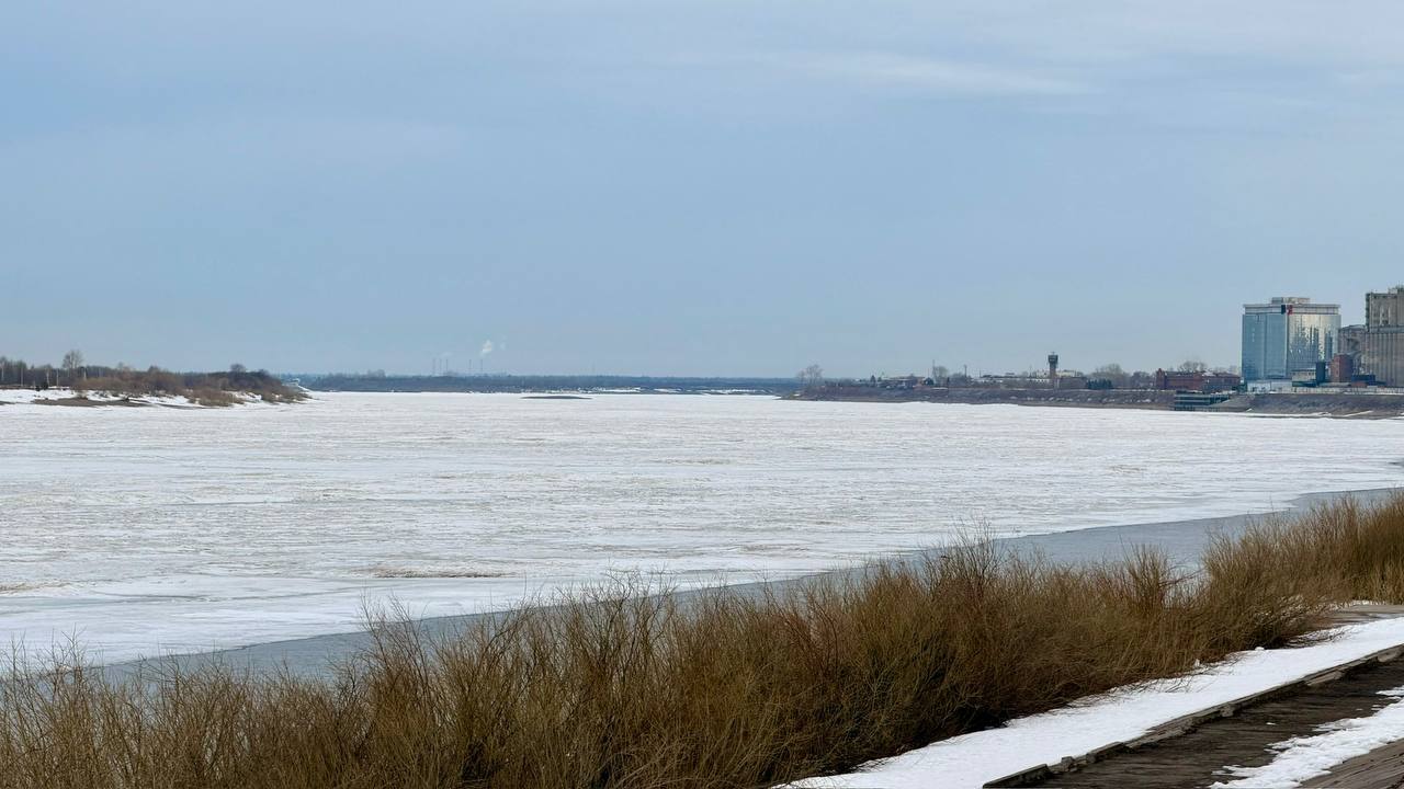 Дмитрий Махиня: В Новокузнецке река вскрылась, в Кемерове ещё ледостав