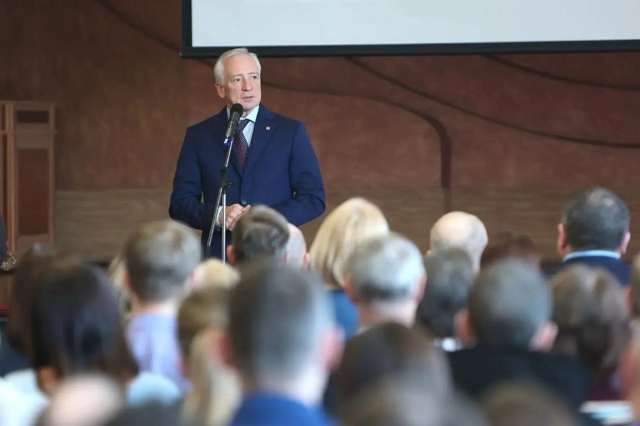 Владимир Мазур: Поздравил трудовой коллектив легендарного научно-производственного центра «Полюс» с наступающим Днём космонавтики Владимир Мазур: Поздравил трудовой коллектив легендарного научно-производственного центра «Полюс» с наступающим Днём космонавтики