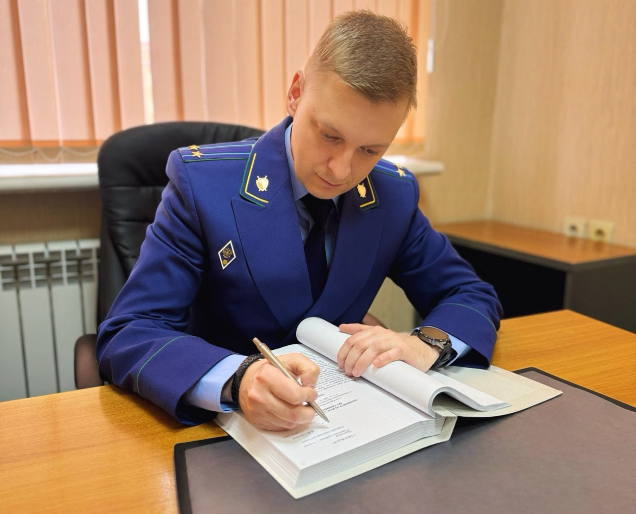 Прокуратура Советского района г. Томска направила в суд уголовное дело о воспрепятствовании исполнению судебных решений