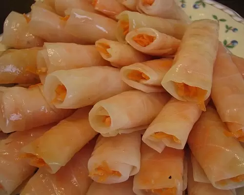 Невероятно вкусные рулетики из маринованной капусты: секреты идеального блюда