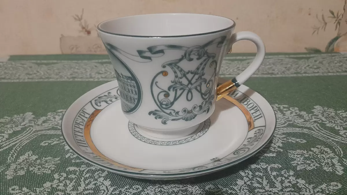 Как подарить себе немного счастья: находки для ценителей винтажного фарфора