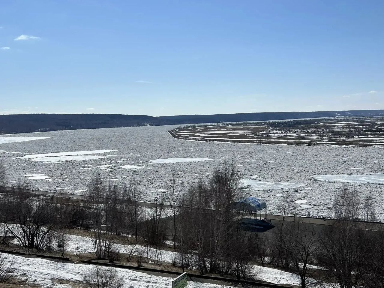 Затор образовался на Томи в районе Боярских островов