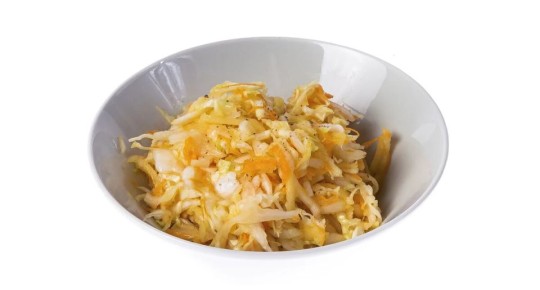 Вдохновение из прошлого: как советский витаминный салат обрел вторую жизнь