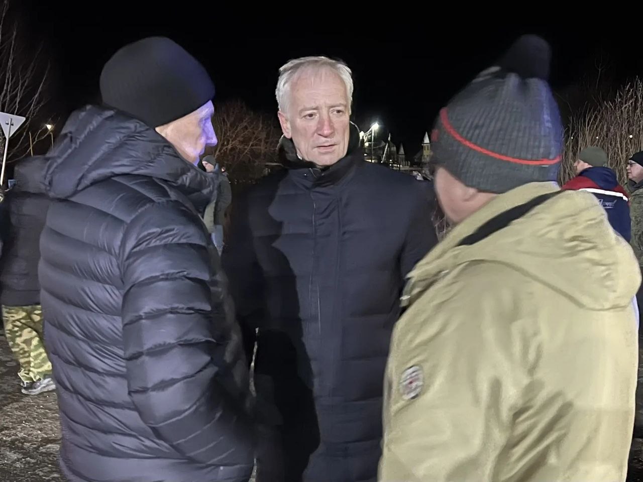 Владимир Мазур: На этот час в Чёрной речке эвакуировано 13 человек, которых разместили в пункте временного размещения в Кисловке Владимир Мазур: На этот час в Чёрной речке эвакуировано 13 человек, которых разместили в пункте временного размещения в Кисловке