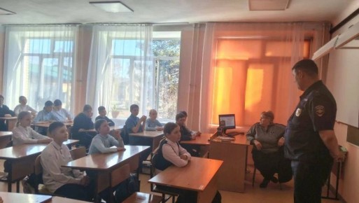 В рамках проведения межведомственной комплексной оперативно-профилактической операции «Чистое поколение – 2026» стражи порядка встретились с учащимися старших классов МАОУ СОШ №1 города Асино и студентами Асиновского...