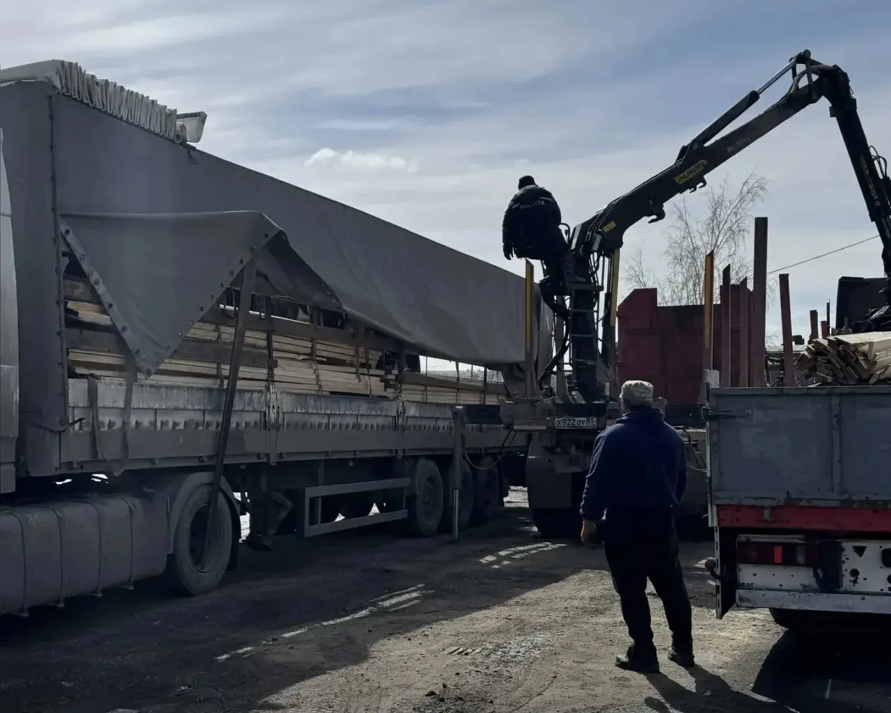 Владимир Мазур: В зону проведения специальной военной операции выехала весенняя гуманитарная миссия «Красного обоза» Владимир Мазур: В зону проведения специальной военной операции выехала весенняя гуманитарная миссия «Красного обоза»