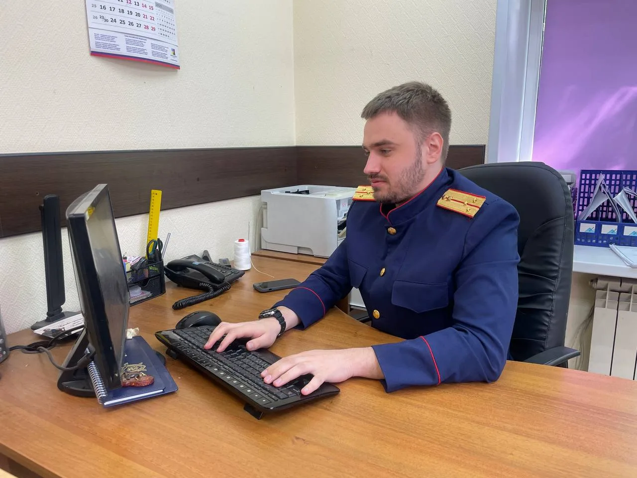 Бывший главный бухгалтер одного из образовательных учреждений города Томска подозревается в присвоении денежных средств