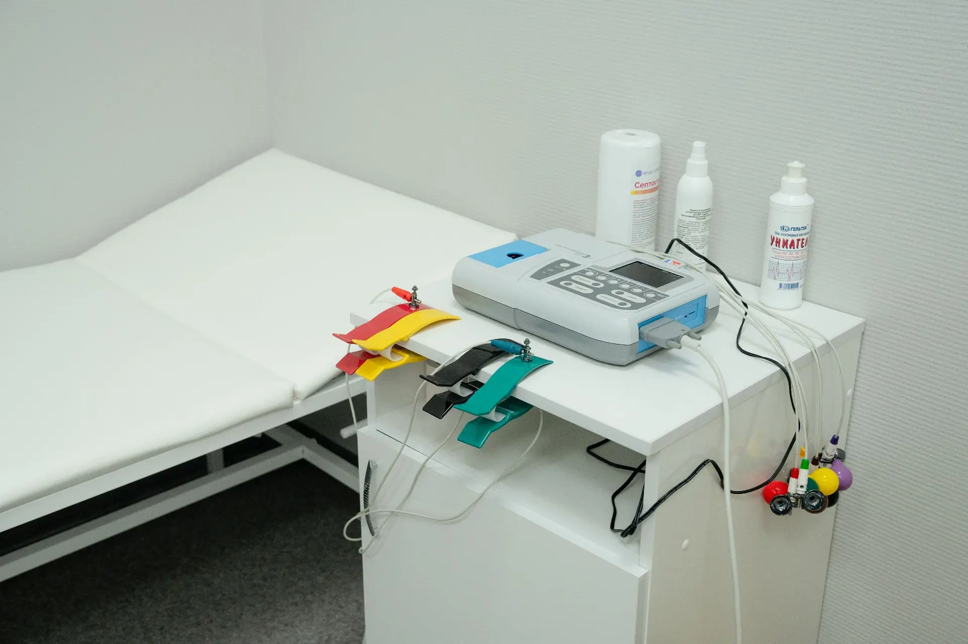 Владимир Мазур: Открыли новую врачебную амбулаторию на 7 тысяч посещений в год в микрорайоне Радонежский Владимир Мазур: Открыли новую врачебную амбулаторию на 7 тысяч посещений в год в микрорайоне Радонежский