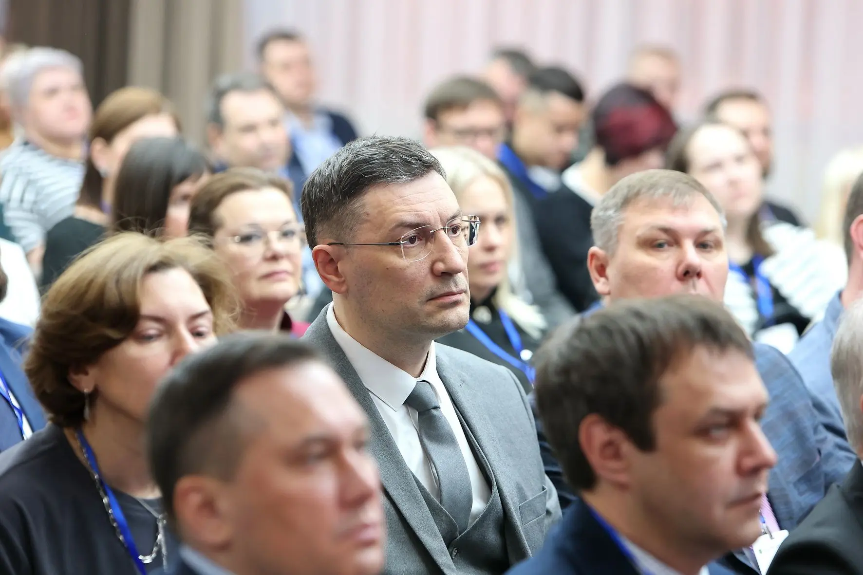 Владимир Мазур: Рост промышленного потенциала предприятий, повышение эффективности процессов и подготовка кадров, отвечающих современным вызовам ключевых отраслей экономики, – эти и другие вопросы обсуждали сегодня вместе с... Владимир Мазур: Рост промышленного потенциала предприятий, повышение эффективности процессов и подготовка кадров, отвечающих современным вызовам ключевых отраслей экономики, – эти и другие вопросы обсуждали сегодня вместе с...