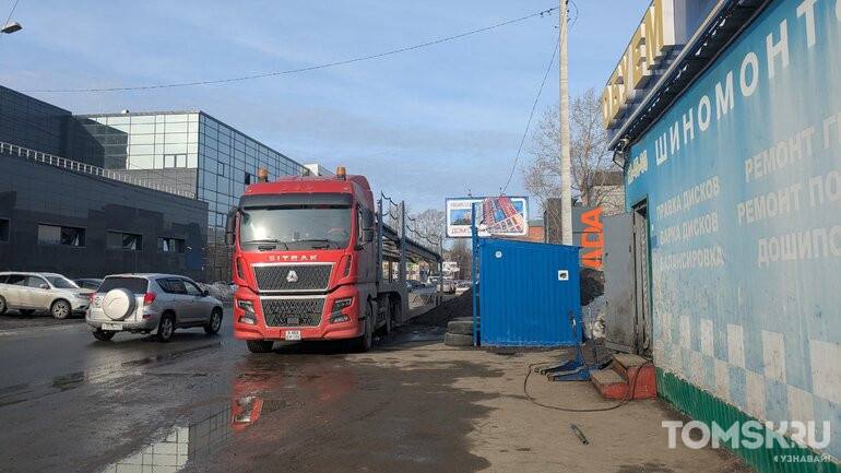 Мастера томской парковки: ночные хулиганы или дневные бродяги Мастера томской парковки: ночные хулиганы или дневные бродяги