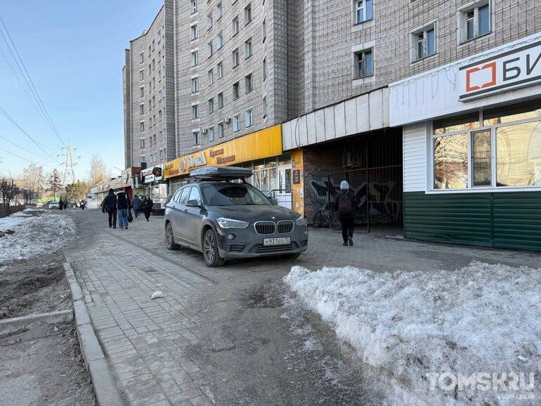 Мастера томской парковки: ночные хулиганы или дневные бродяги Мастера томской парковки: ночные хулиганы или дневные бродяги