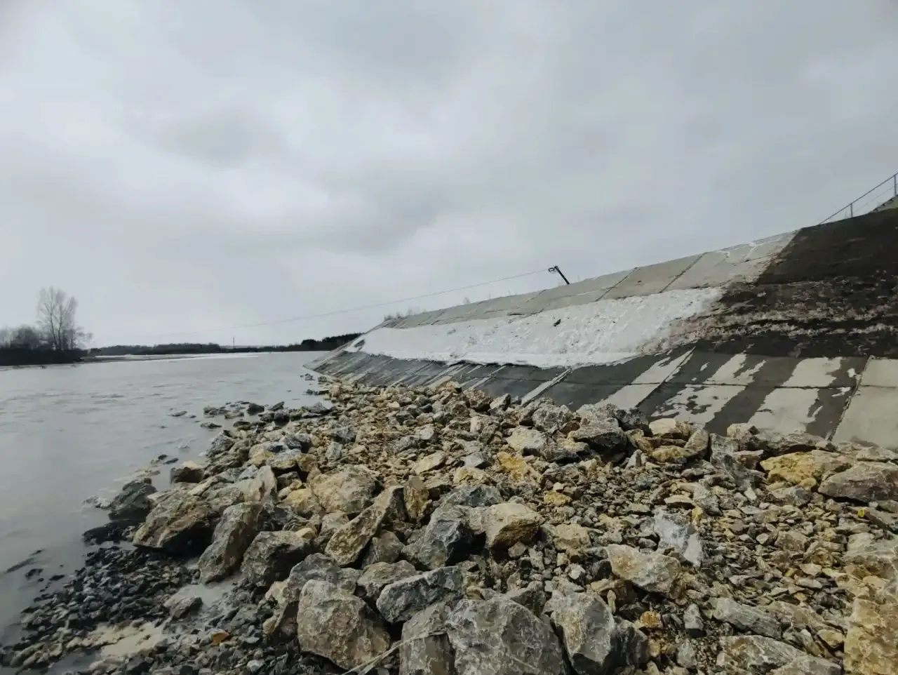 Дмитрий Махиня: Уровень воды в реках постепенно снижается