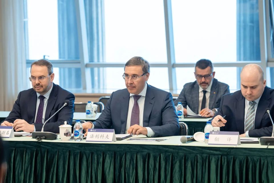 ����� ����������� ������ ����������� � ������� ������� ������������� ����� � ������ �� �������������� � ����������� ������