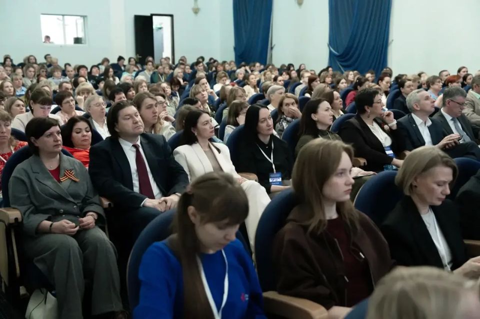 Владимир Мазур: Провели первую конференцию по психологической поддержке участников специальной военной операции Владимир Мазур: Провели первую конференцию по психологической поддержке участников специальной военной операции