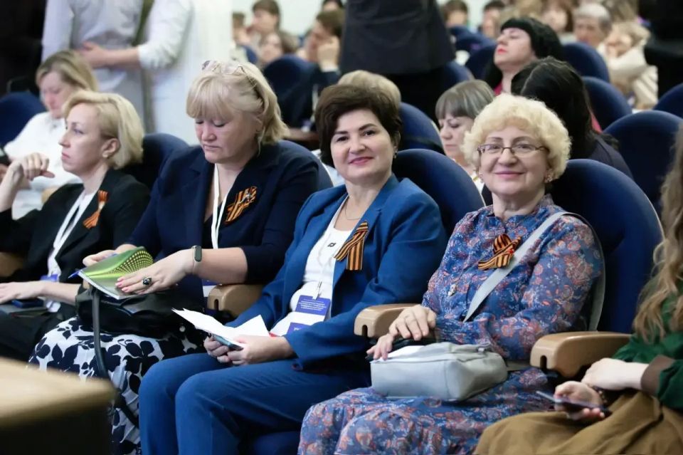 Владимир Мазур: Провели первую конференцию по психологической поддержке участников специальной военной операции Владимир Мазур: Провели первую конференцию по психологической поддержке участников специальной военной операции