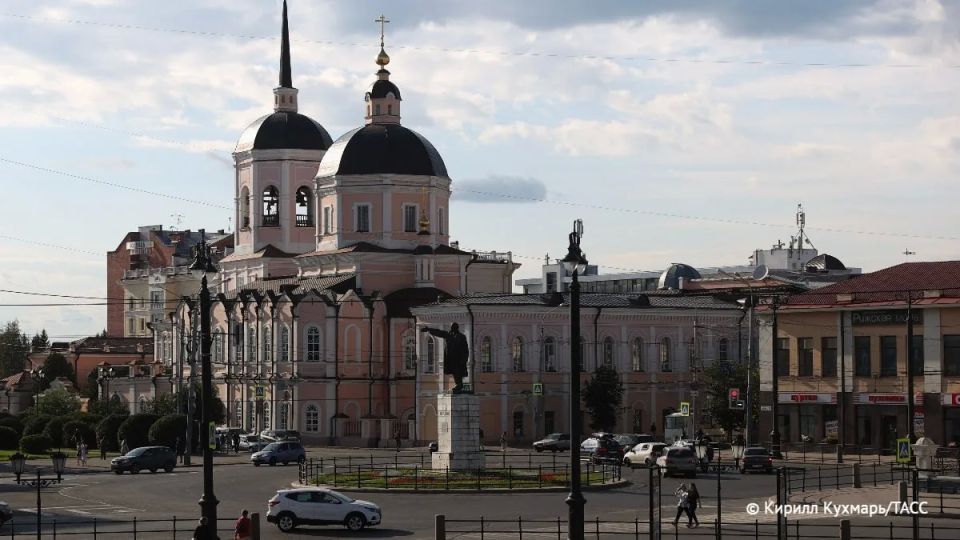 Томская область направит на новые проекты и развитие региона 2,5 млрд рублей списанного правительством РФ долга, сообщил глава региона Владимир Мазур