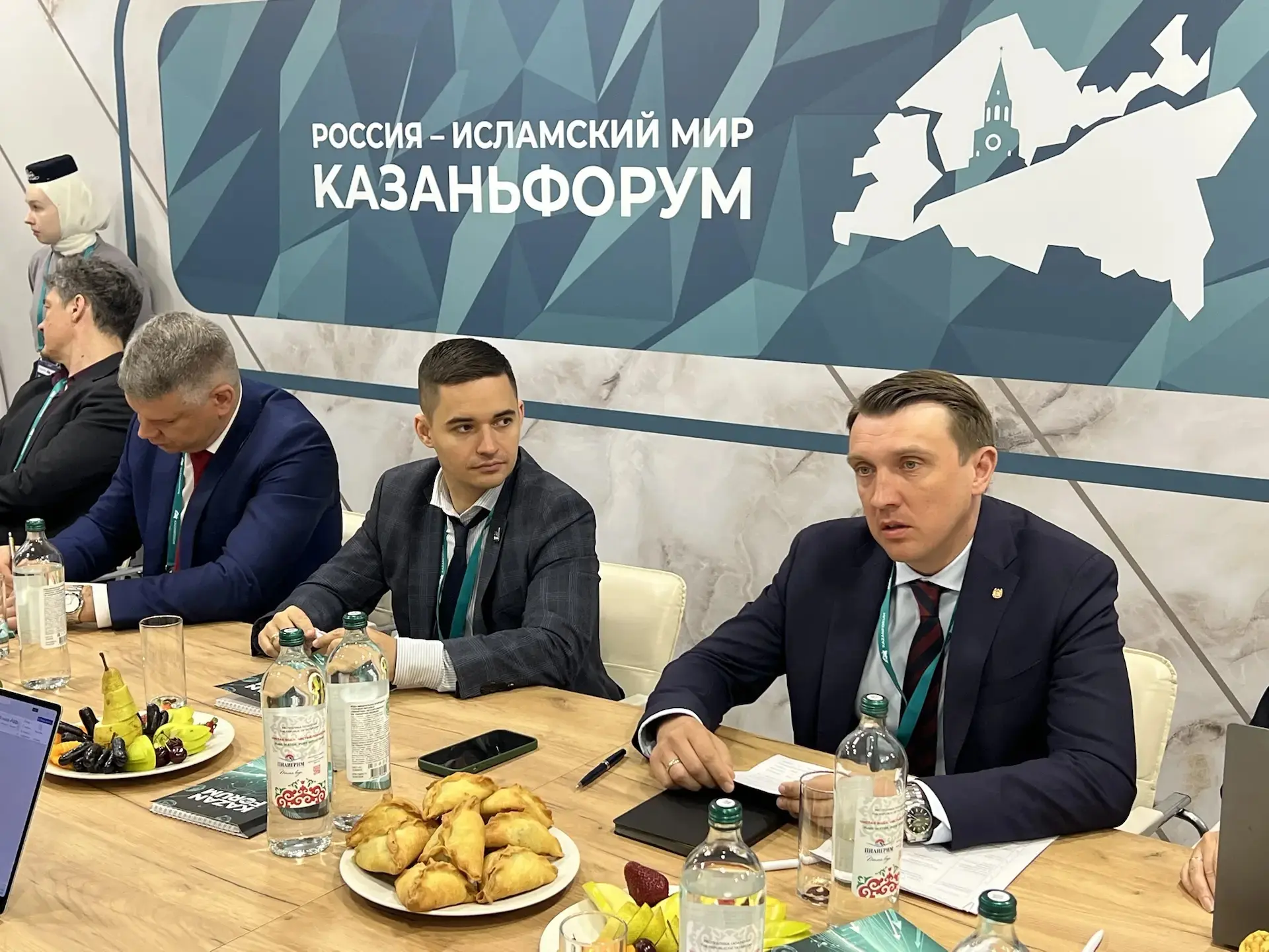 Владимир Мазур: Начал работу XVII Международный экономический форум «Россия - Исламский мир: КазаньФорум» Владимир Мазур: Начал работу XVII Международный экономический форум «Россия - Исламский мир: КазаньФорум»