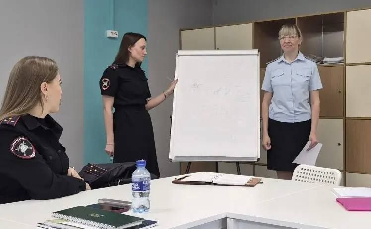 В Томской области в рамках соревнований «Безопасное колесо - 2026» состоялся практический семинар для сотрудников подразделений пропаганды безопасности дорожного движения Госавтоинспекции В Томской области в рамках соревнований «Безопасное колесо - 2026» состоялся практический семинар для сотрудников подразделений пропаганды безопасности дорожного движения Госавтоинспекции