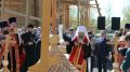 В поселке Хромовка освятили купола строящегося храма Феодора Томского