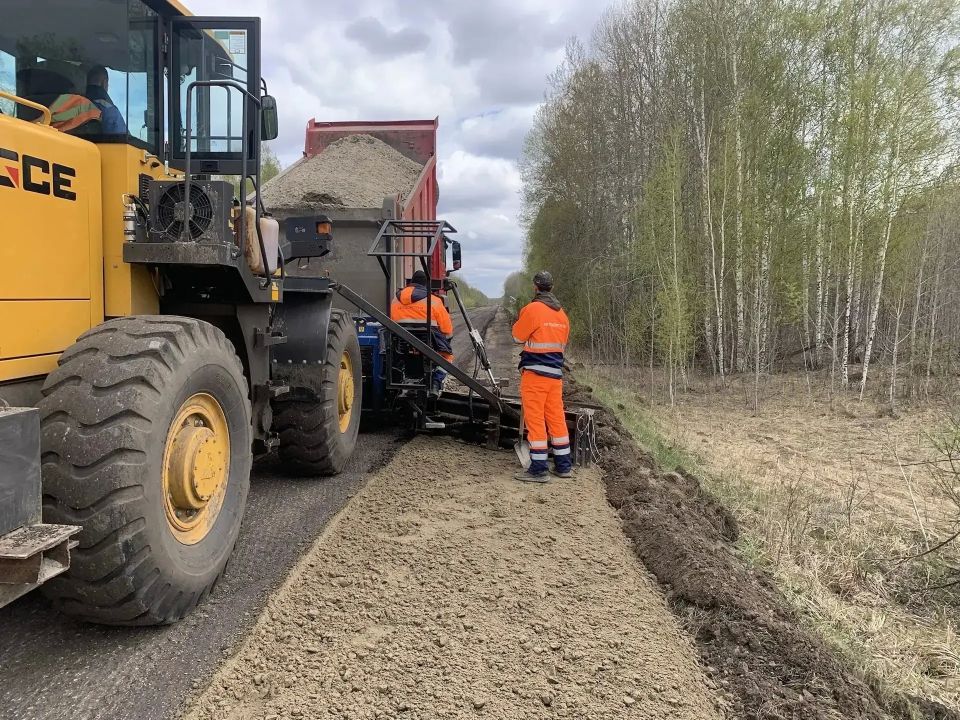 Владимир Мазур: Приступили к асфальтированию автодороги Каргала – Батурино – граница Кожевниковского района Владимир Мазур: Приступили к асфальтированию автодороги Каргала – Батурино – граница Кожевниковского района