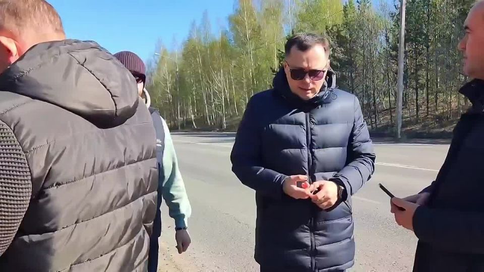 Дмитрий Махиня: Совместно с коллегами из Народного фронта обследуем дороги, отремонтированные недавно, фиксируем, где необходимо провести гарантийный ремонт