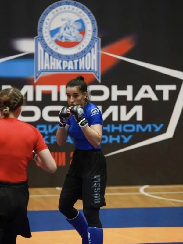 Владимир Мазур: Томичка Халида Тимофеева стала пятикратной чемпионкой России по панкратиону Владимир Мазур: Томичка Халида Тимофеева стала пятикратной чемпионкой России по панкратиону