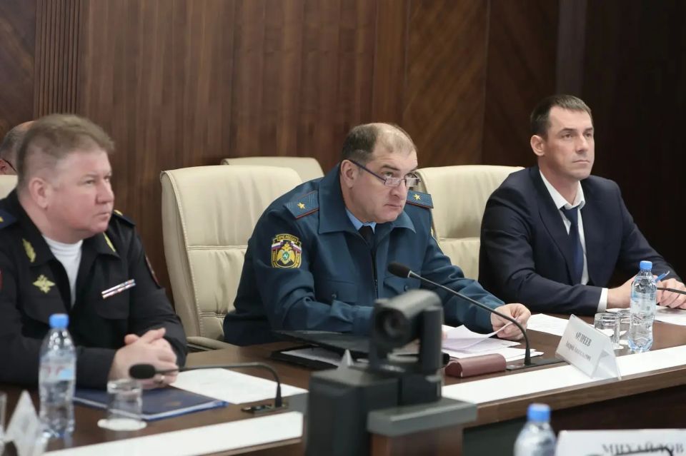 Владимир Мазур: Провели заседание комиссии по чрезвычайным ситуациям, обсудили паводковую обстановку Владимир Мазур: Провели заседание комиссии по чрезвычайным ситуациям, обсудили паводковую обстановку