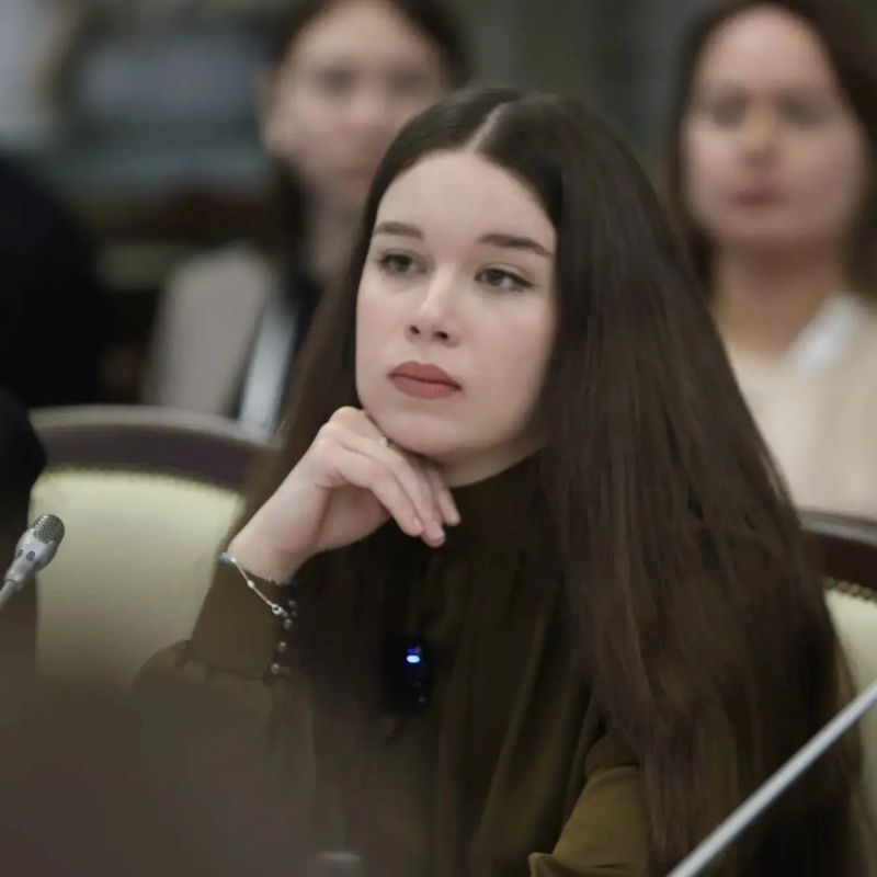 Владимир Мазур: Сегодня на форуме молодых учёных, инженеров и предпринимателей «Юновус» традиционно работает министр науки и высшего образования России Валерий Николаевич Фальков Владимир Мазур: Сегодня на форуме молодых учёных, инженеров и предпринимателей «Юновус» традиционно работает министр науки и высшего образования России Валерий Николаевич Фальков