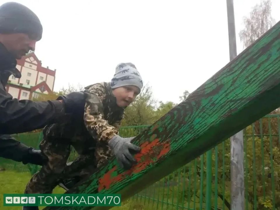 В Томске прошли соревнования «Полоса разведчика» В Томске прошли соревнования «Полоса разведчика»