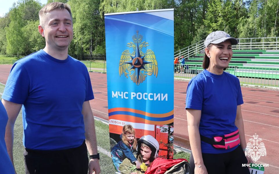 На спортивной волне: в преддверии 100-летнего юбилея органов государственного пожарного надзора томские сотрудники МЧС России приняли участие в «Зелёном марафоне» На спортивной волне: в преддверии 100-летнего юбилея органов государственного пожарного надзора томские сотрудники МЧС России приняли участие в «Зелёном марафоне»