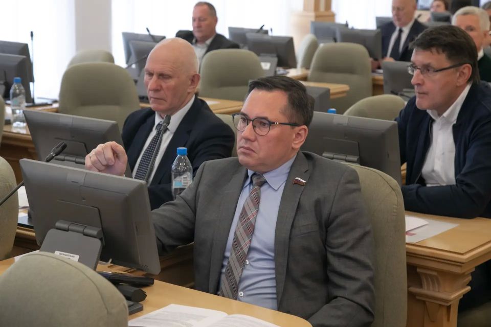 Обзор ключевых решений 53-го собрания Законодательной думы Обзор ключевых решений 53-го собрания Законодательной думы