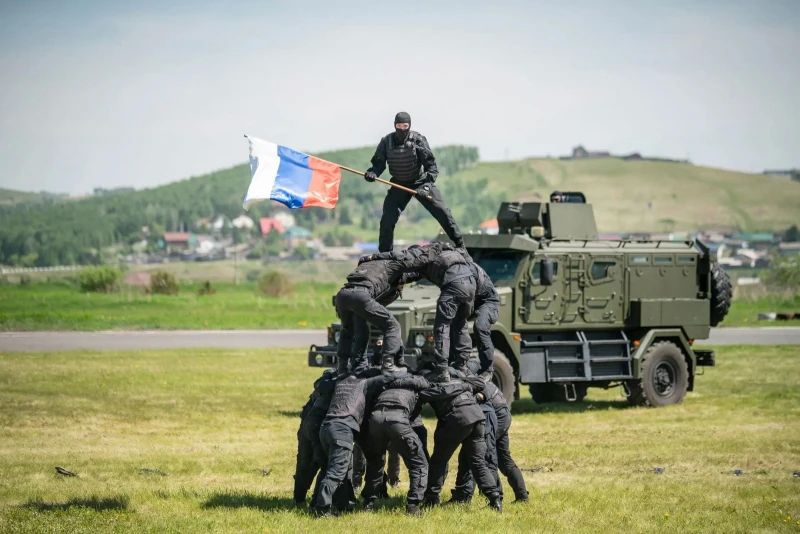 В Красноярском крае на «Красном кольце» определили лучших водителей ДПС Сибири В Красноярском крае на «Красном кольце» определили лучших водителей ДПС Сибири