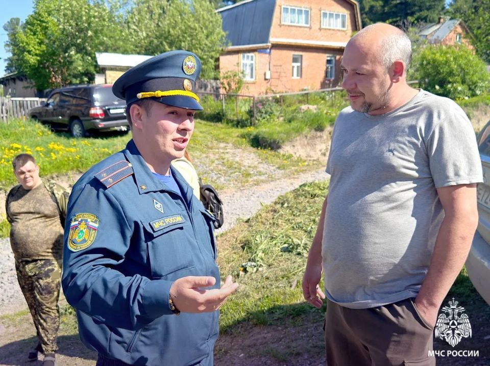 Юные спасатели проводят профилактическую работу в Томской области Юные спасатели проводят профилактическую работу в Томской области