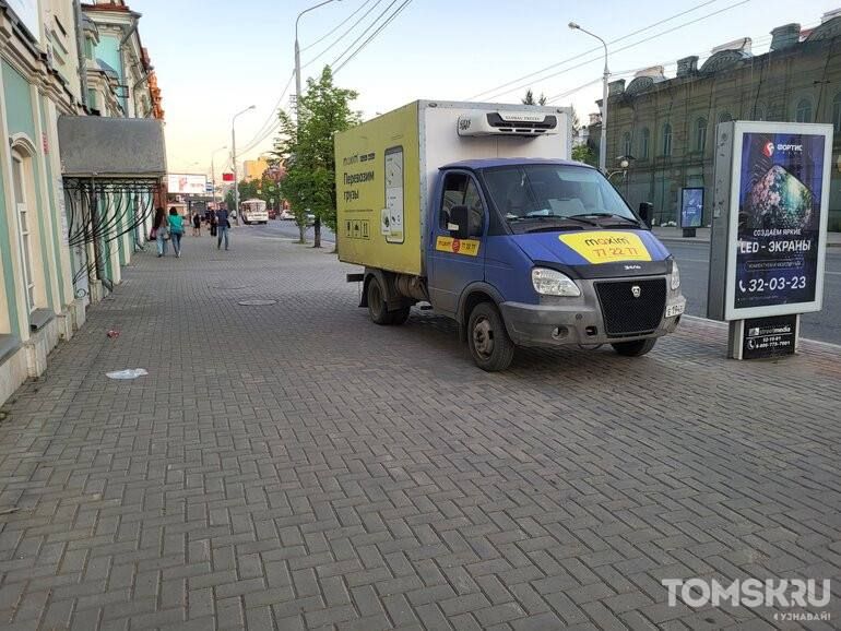 Мастера томской парковки: новые «мусорные» нарушители или скрытая угроза Мастера томской парковки: новые «мусорные» нарушители или скрытая угроза