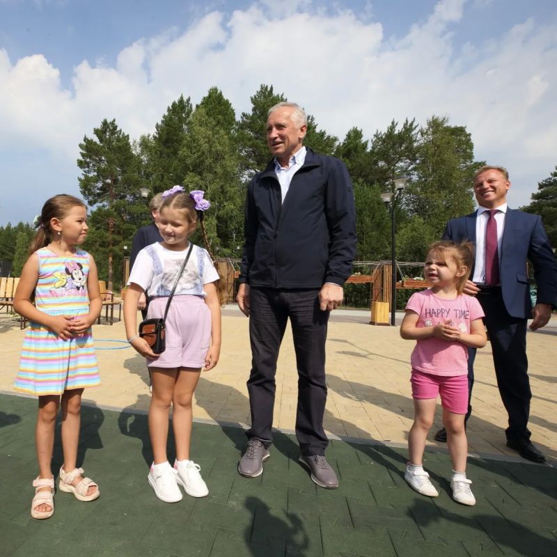 Сегодня у губернатора Томской области Владимира Мазура юбилей! Сегодня у губернатора Томской области Владимира Мазура юбилей!