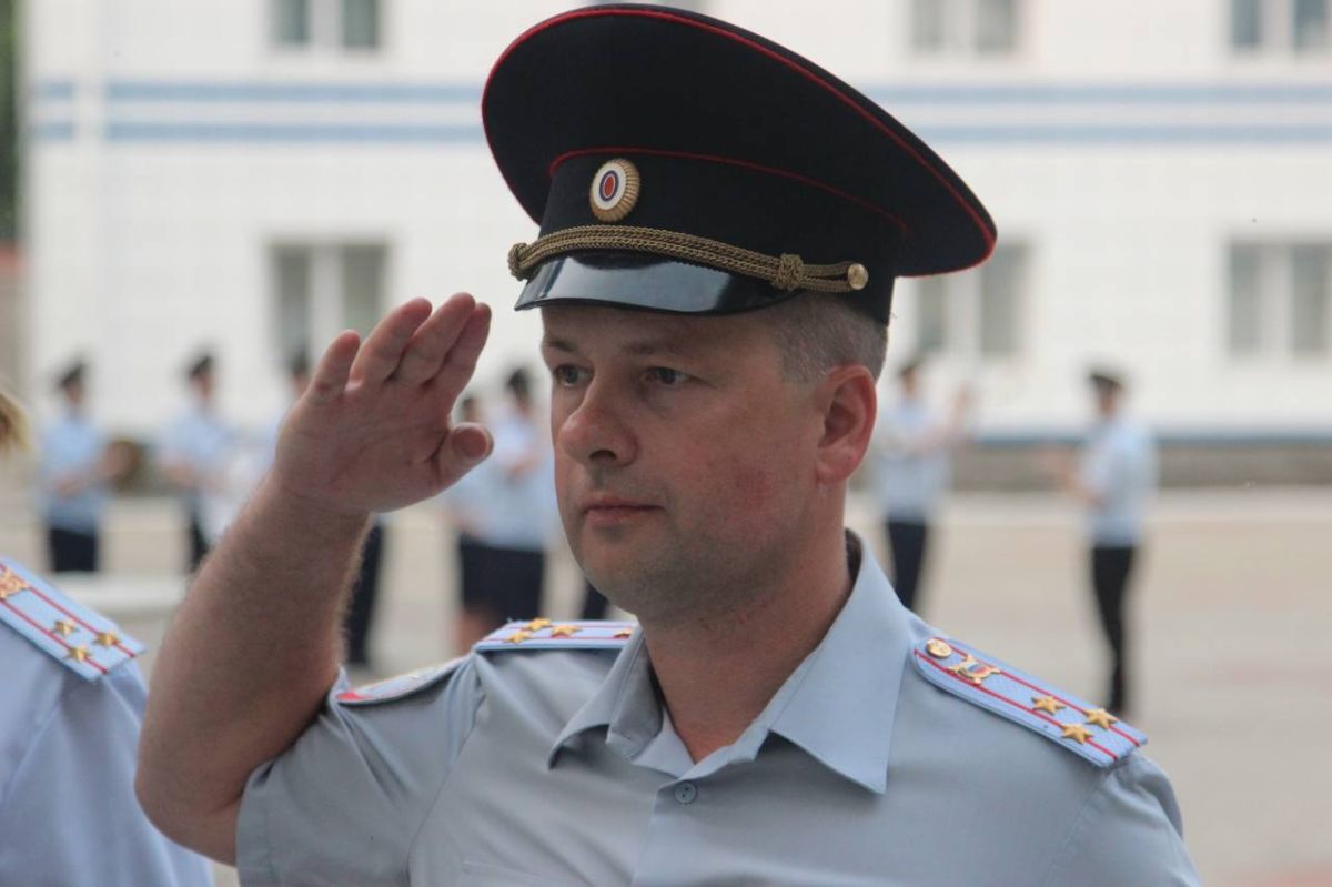 Начальник УМВД России по Томской области генерал-майор полиции Александр Никульников, сотрудники и ветераны органов внутренних дел присоединились к всероссийской акции «Свеча памяти» Начальник УМВД России по Томской области генерал-майор полиции Александр Никульников, сотрудники и ветераны органов внутренних дел присоединились к всероссийской акции «Свеча памяти»