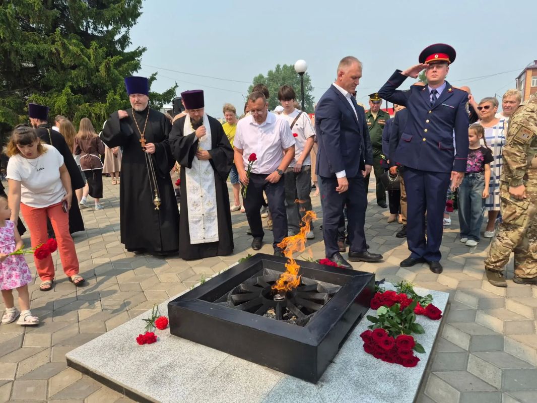 В Томской области сотрудники регионального следственного управления приняли участие в памятных мероприятиях В Томской области сотрудники регионального следственного управления приняли участие в памятных мероприятиях