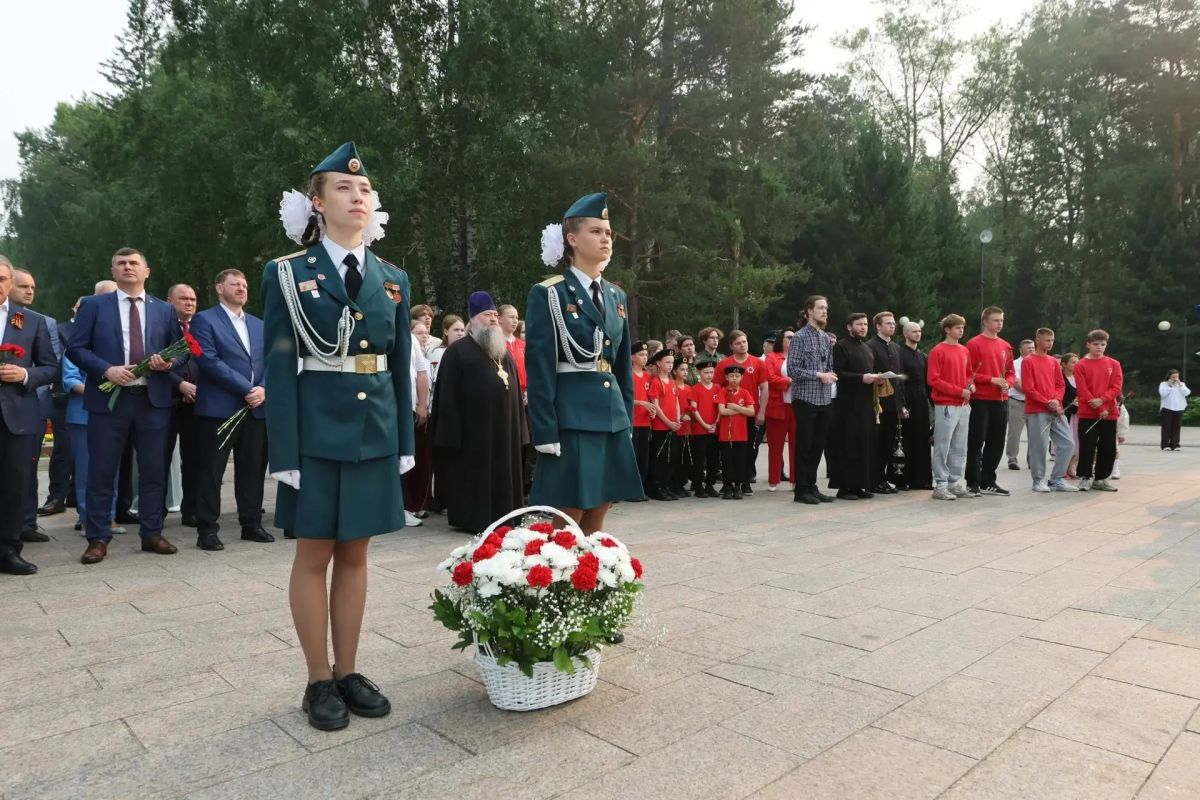 Владимир Мазур: Сегодня день, который 85 лет отзывается болью в каждом из нас Владимир Мазур: Сегодня день, который 85 лет отзывается болью в каждом из нас
