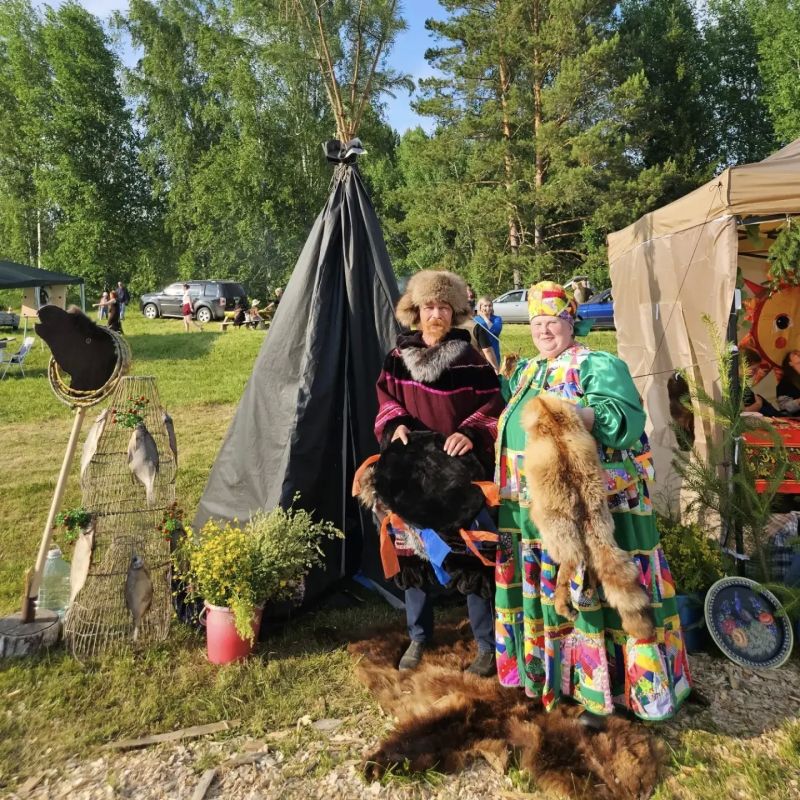 Владимир Мазур: Вместе с первомайцами, земляками из других районов нашей области, гостями из соседних регионов нынешней ночью встретили Праздник нового Солнца в Берёзовке Владимир Мазур: Вместе с первомайцами, земляками из других районов нашей области, гостями из соседних регионов нынешней ночью встретили Праздник нового Солнца в Берёзовке