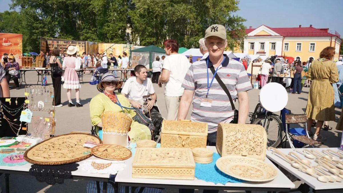 XI Межрегиональный фестиваль «Золотая береста» собрал 8000 зрителей в Асино XI Межрегиональный фестиваль «Золотая береста» собрал 8000 зрителей в Асино