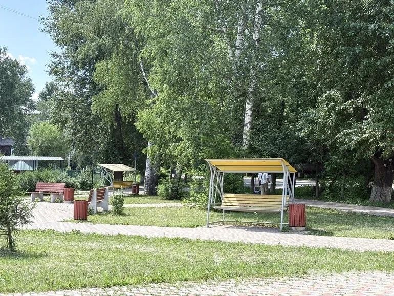В Томске завершили благоустройство двух новых скверов В Томске завершили благоустройство двух новых скверов